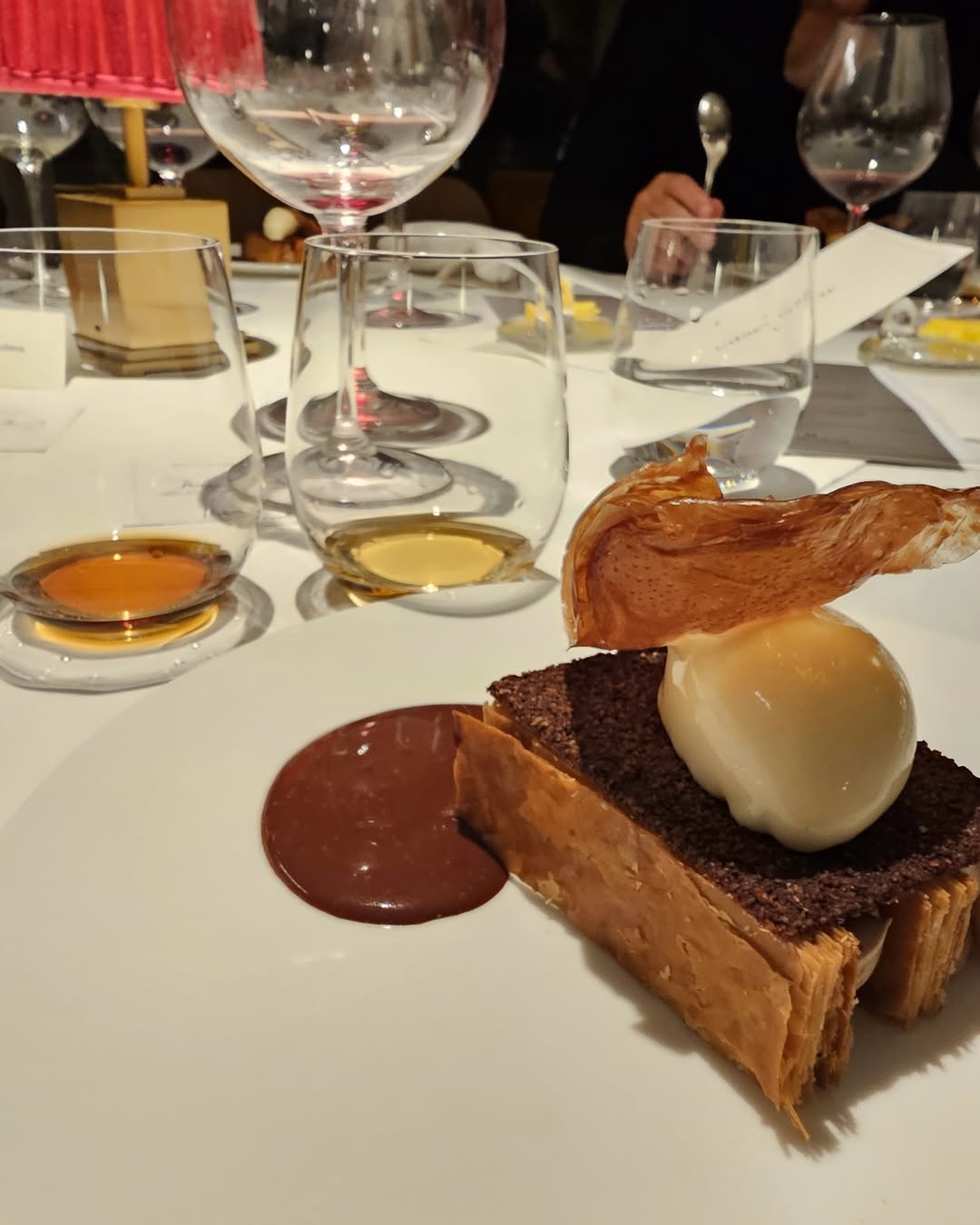 An exceptional evening in London 🍷Hosted at Michelin-starred @cornusrestaurant , with 20 select (4)